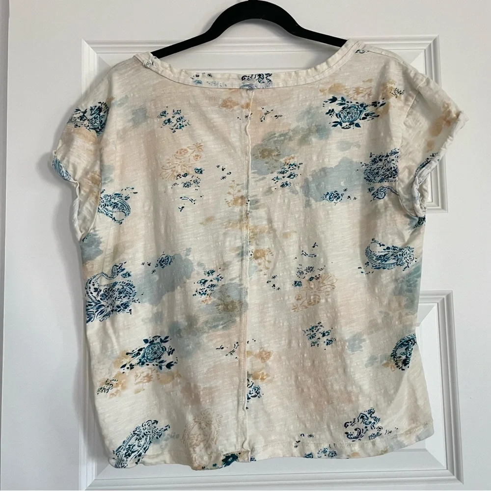 Anthropologie Pilcro Cream and Blue Patterned Cotton Short Sleeve Top - Picture 7 of 9